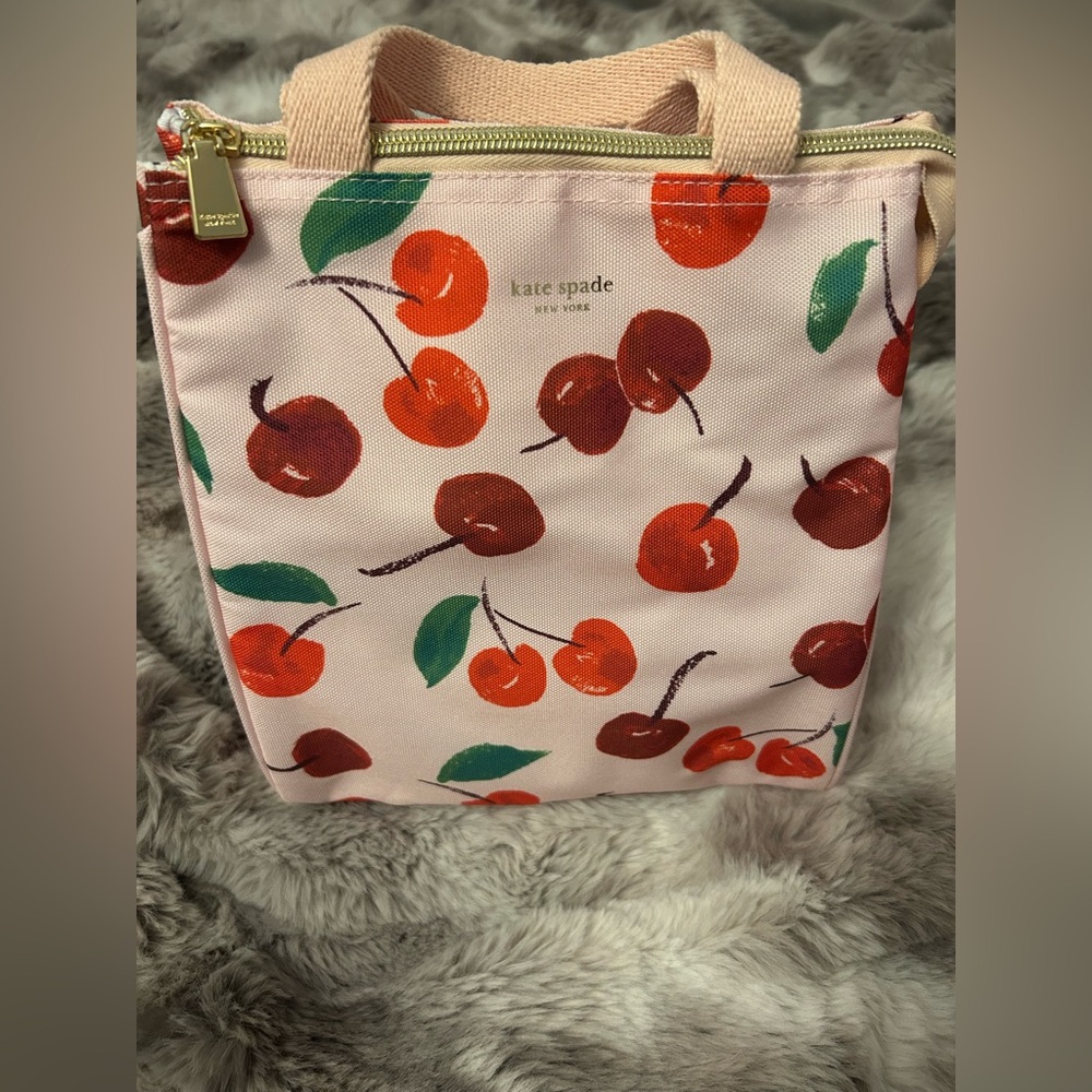 ‼️Kate Spade with Cherry 🍒 Print Lunch Bag